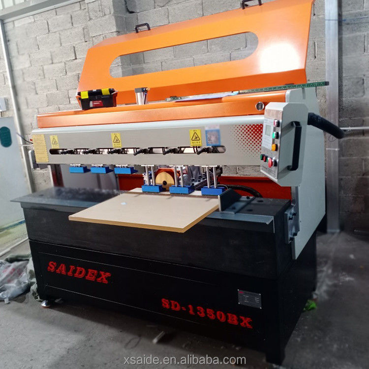 1350mm Werkende Lengte Acryl Diamant Polijstmachine Met Riemtoevoer Acryl Rand Polijstmachine