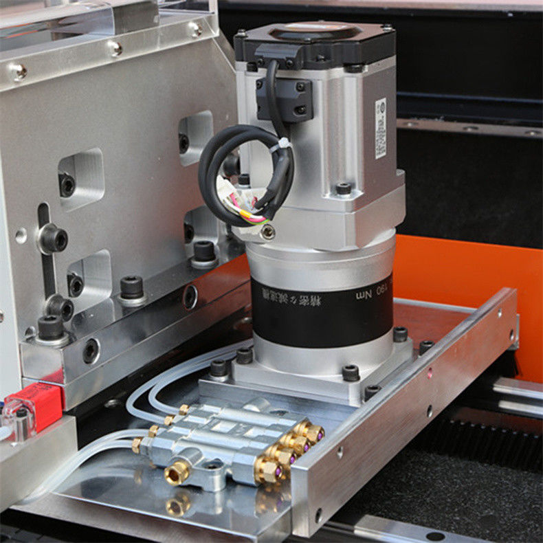 Anti-epidemie Scherm Productie Apparatuur SD-R70 Hoge-snelheid R-hoek Afwerk Machine Automatische Acryl PMMA Afschuinmachine