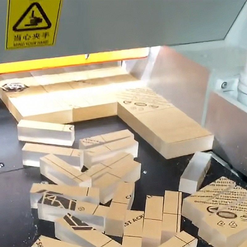 Europa Hoge precisie 0,01mm SD-2600 Automatische hout acryl PM PS Plastic snijmachine zag