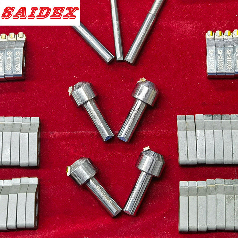 15 jaar ervaring met volledige set messen voor gladde transparante acryl PS PE PC-plaat