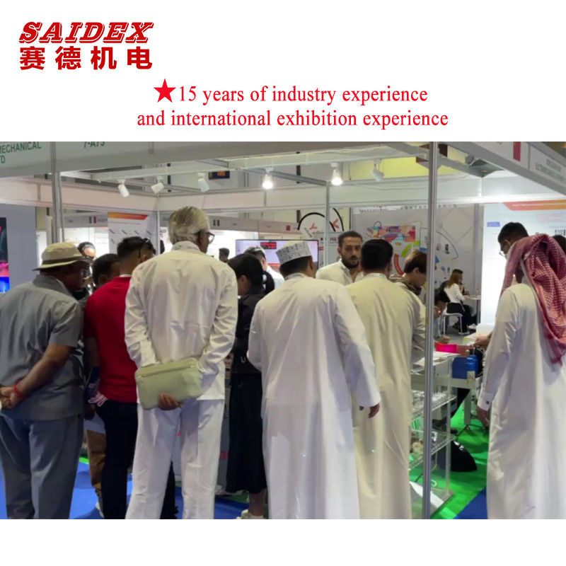 De P1080 minipoetsmachine kan diktes van maximaal 30 mm poetsen en de poetshoek is van 0 tot 60 graden aanpasbaar.